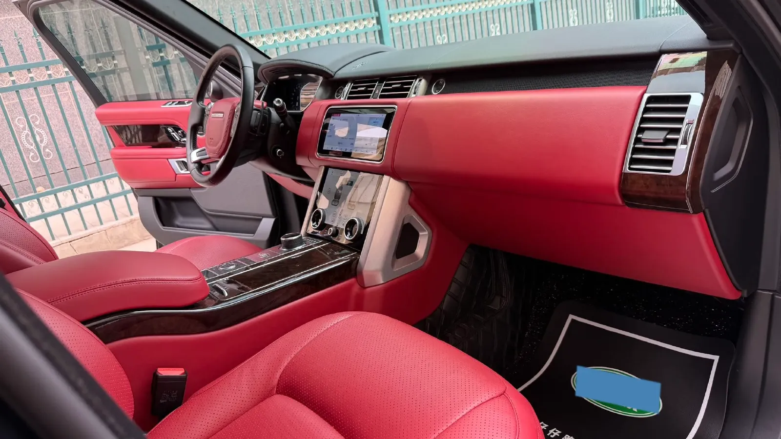 2020 Land Rover Range Rover 3.0T 360HP L6 8AT,autocango,china used car exporter,china ev exporter,chinese used car exporter,chinese used ev exporter