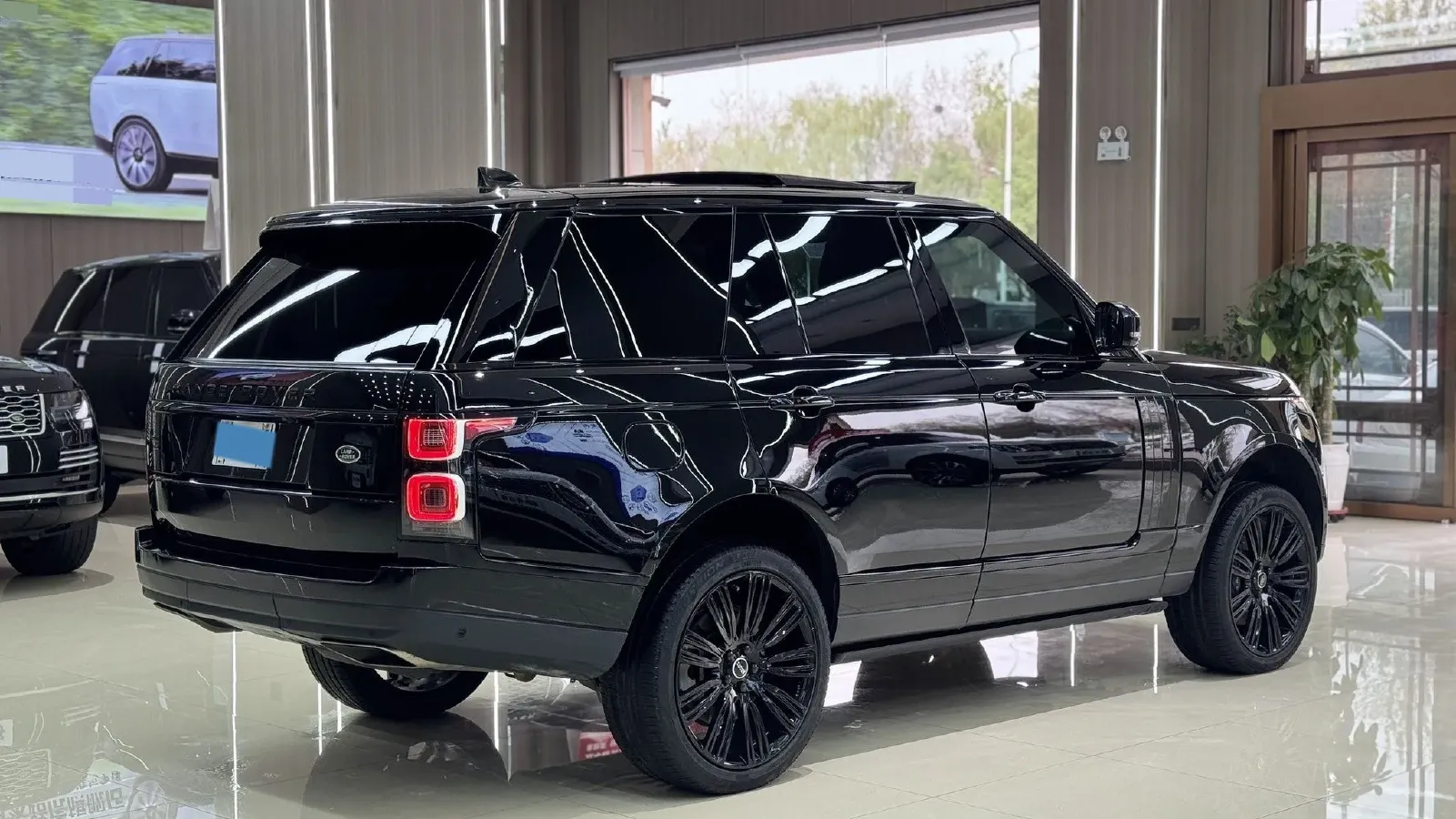 2020 Land Rover Range Rover 3.0T 360HP L6 8AT,autocango,china used car exporter,china ev exporter,chinese used car exporter,chinese used ev exporter