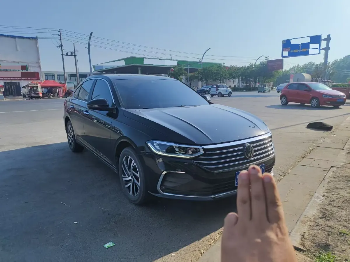2023 Volkswagen Lavida 1.5T 160HP L4 7DCT,autocango,china used car exporter,china ev exporter,chinese used car exporter,chinese used ev exporter