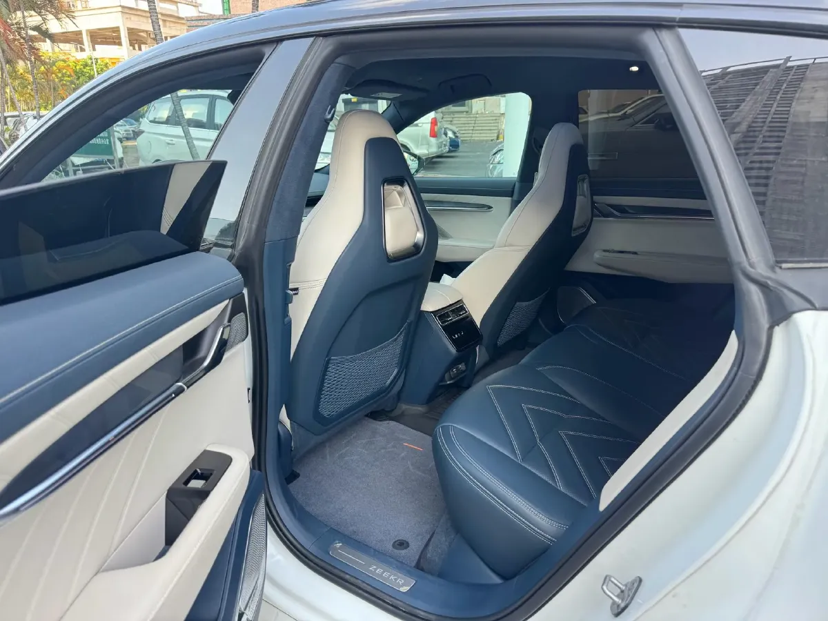 2022 Zeekr 001 BEV 100KWH,autocango,china used car exporter,china ev exporter,chinese used car exporter,chinese used ev exporter
