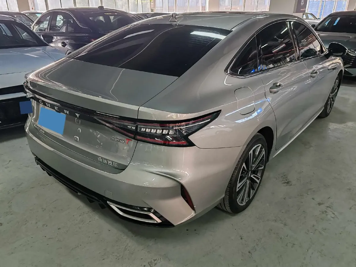 2022 Chery Arrizo 8 1.6T 197HP L4 7DCT,autocango,china used car exporter,china ev exporter,chinese used car exporter,chinese used ev exporter
