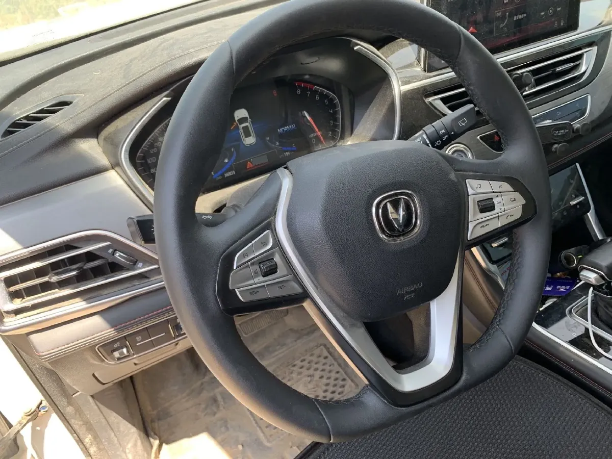 2021 ChangAn CS75 1.5T 178HP L4 7DCT,autocango,china used car exporter,china ev exporter,chinese used car exporter,chinese used ev exporter