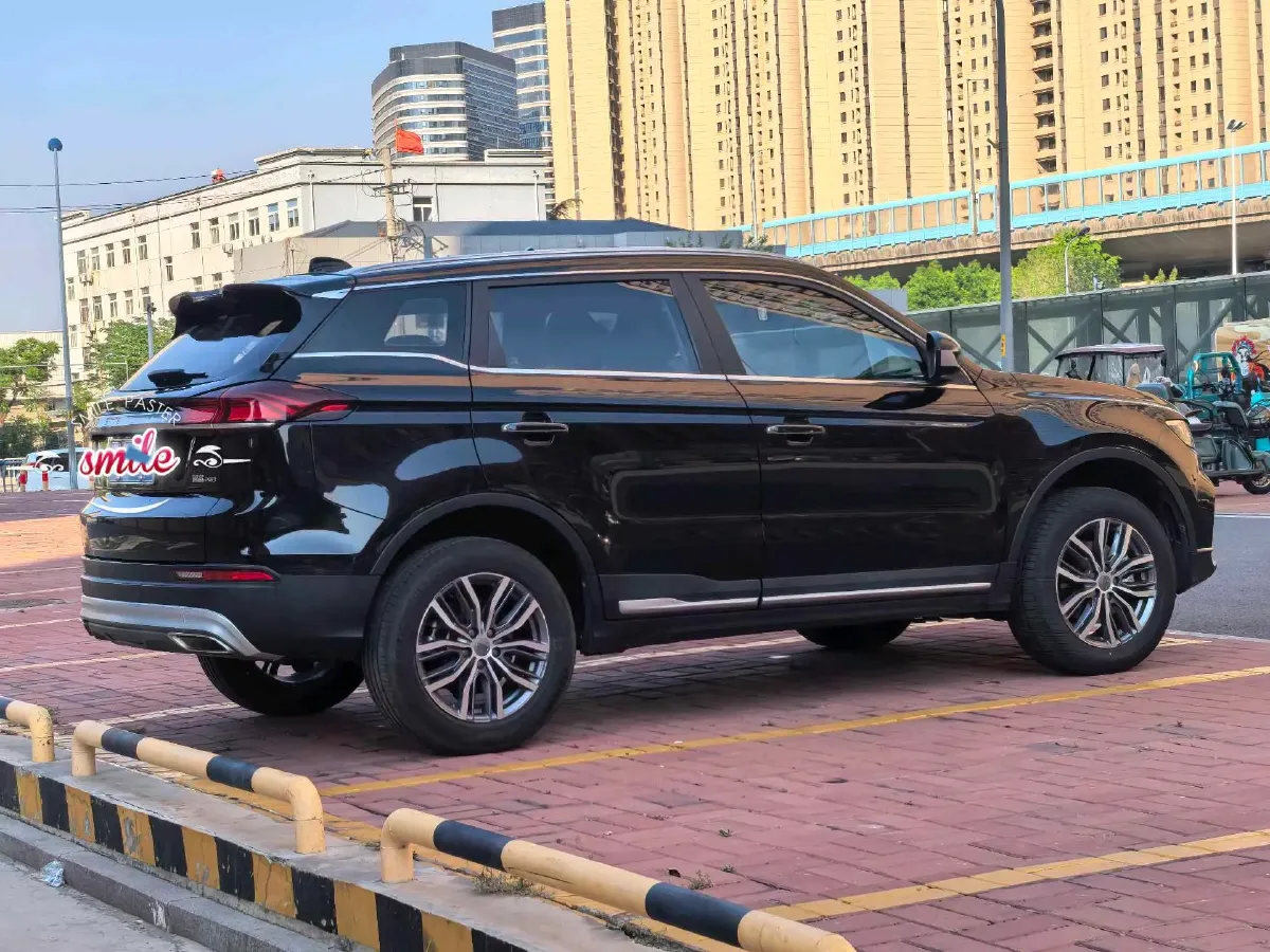 2020 Roewe i6 1.5T 169HP L4 7DCT,autocango,china used car exporter,china ev exporter,chinese used car exporter,chinese used ev exporter
