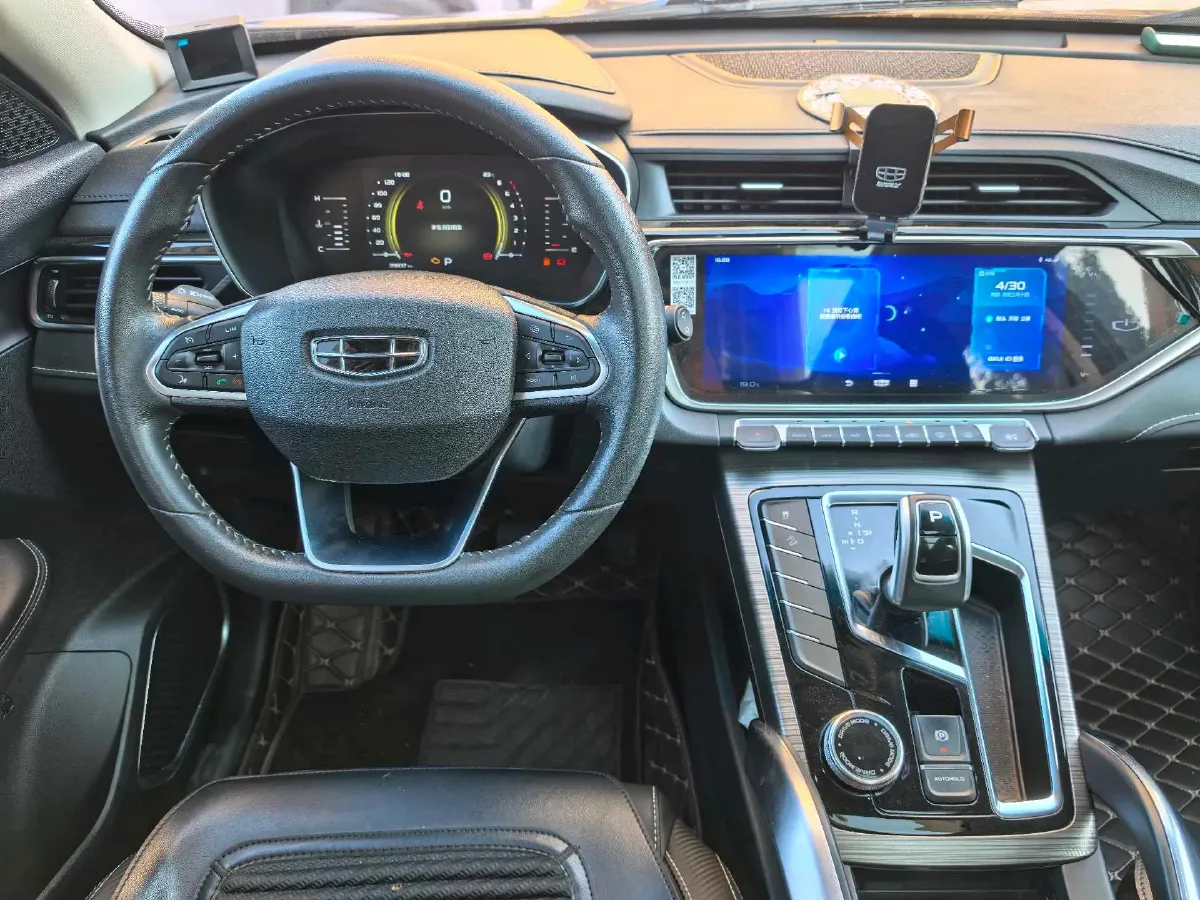 2020 Roewe i6 1.5T 169HP L4 7DCT,autocango,china used car exporter,china ev exporter,chinese used car exporter,chinese used ev exporter