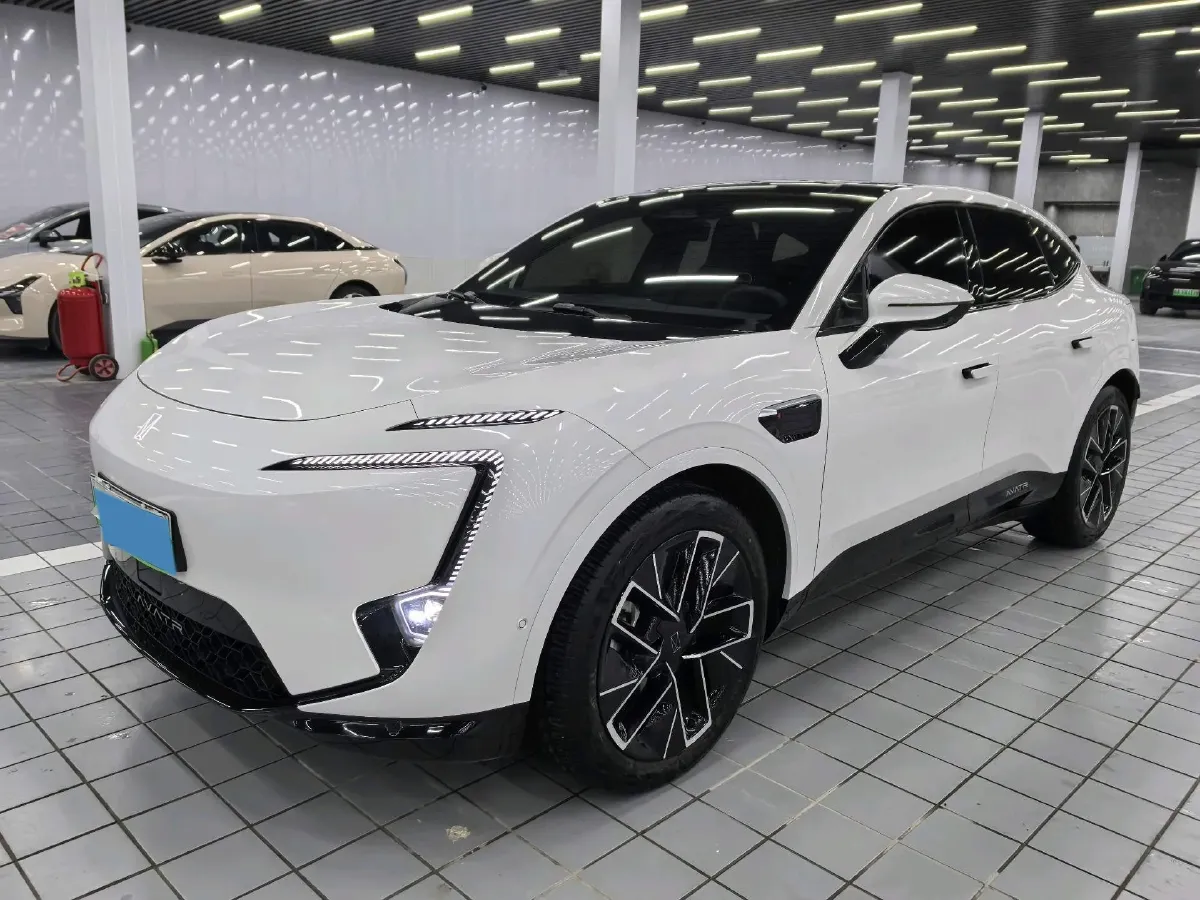2025 Avatr 11 1.5T 156HP L4 REEV,autocango,china used car exporter,china ev exporter,chinese used car exporter,chinese used ev exporter