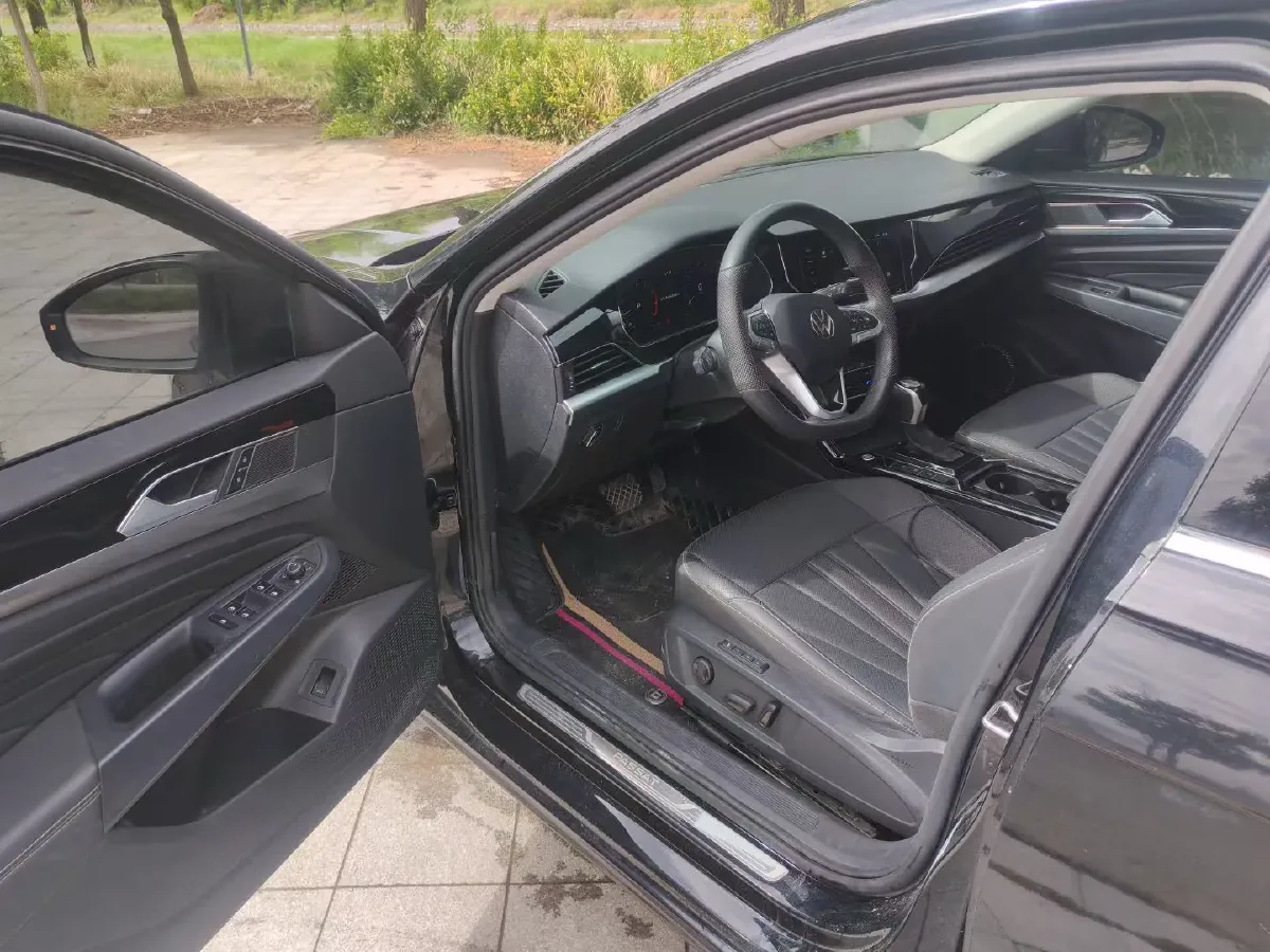 2026 Volkswagen Passat 2.0T 186HP L4 7DCT,autocango,china used car exporter,china ev exporter,chinese used car exporter,chinese used ev exporter