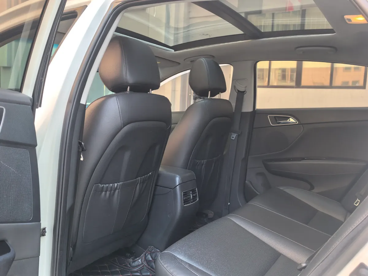 2017 Hyundai Mistra 1.8L 143HP L4 6AT,autocango,china used car exporter,china ev exporter,chinese used car exporter,chinese used ev exporter