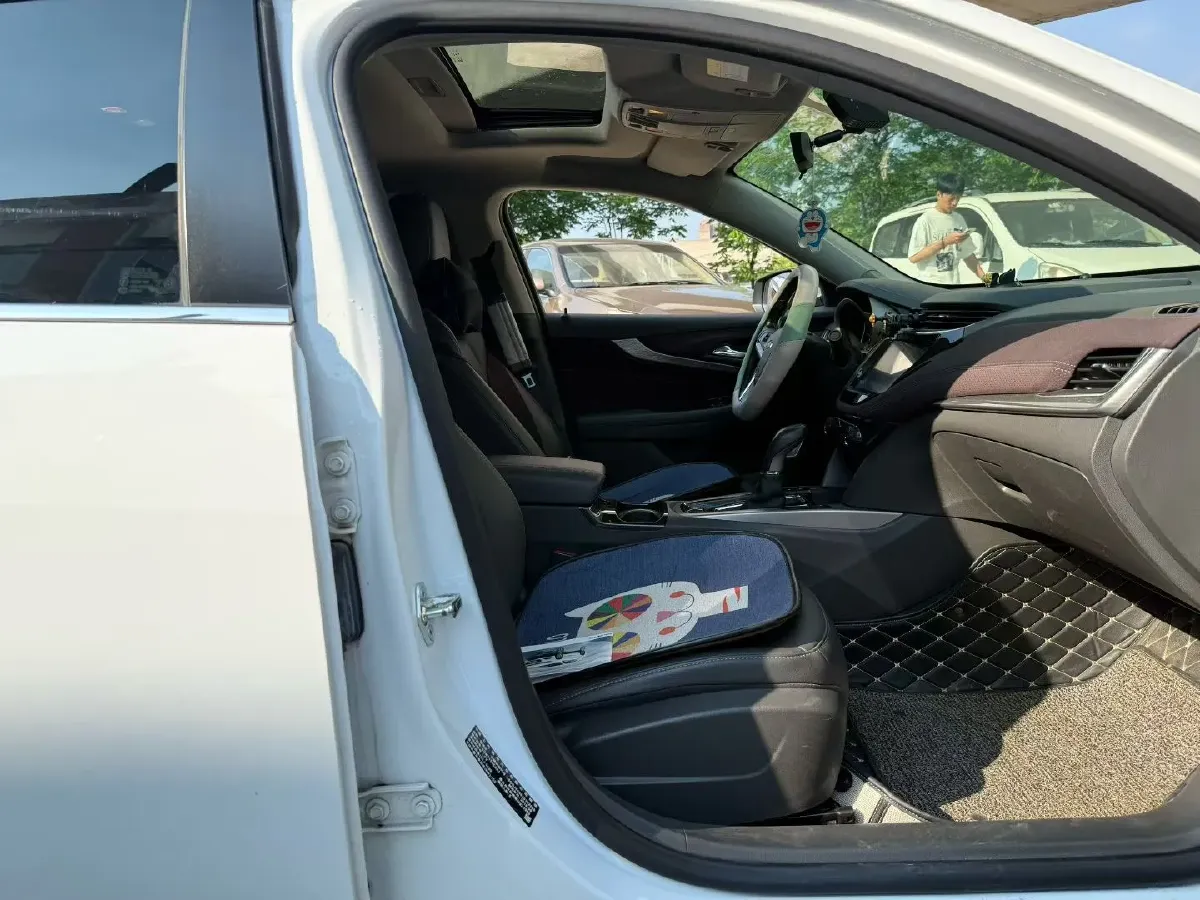 2018 Chevrolet Malibu 1.5T 170HP L4 6AT,autocango,china used car exporter,china ev exporter,chinese used car exporter,chinese used ev exporter