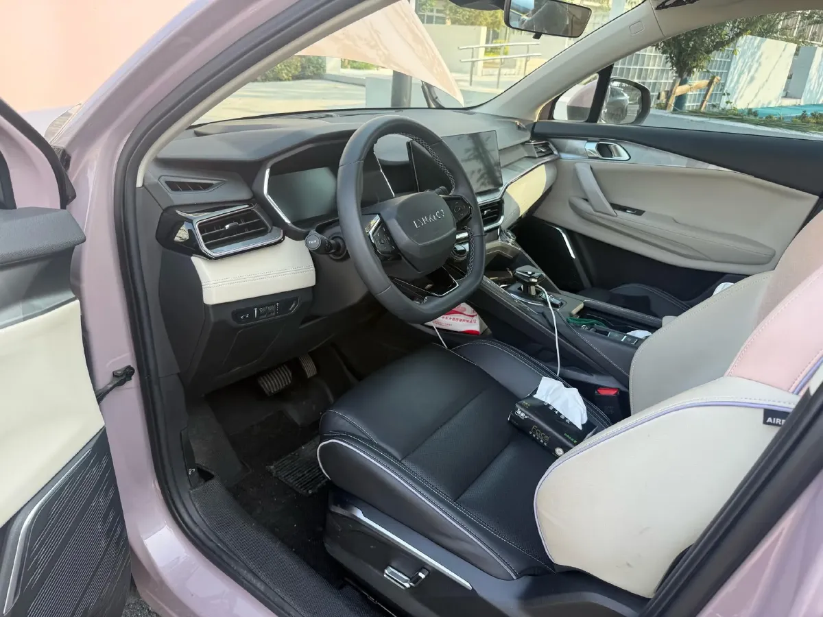 2022 Roewe i6 MAX BEV 61.1KWH,autocango,china used car exporter,china ev exporter,chinese used car exporter,chinese used ev exporter