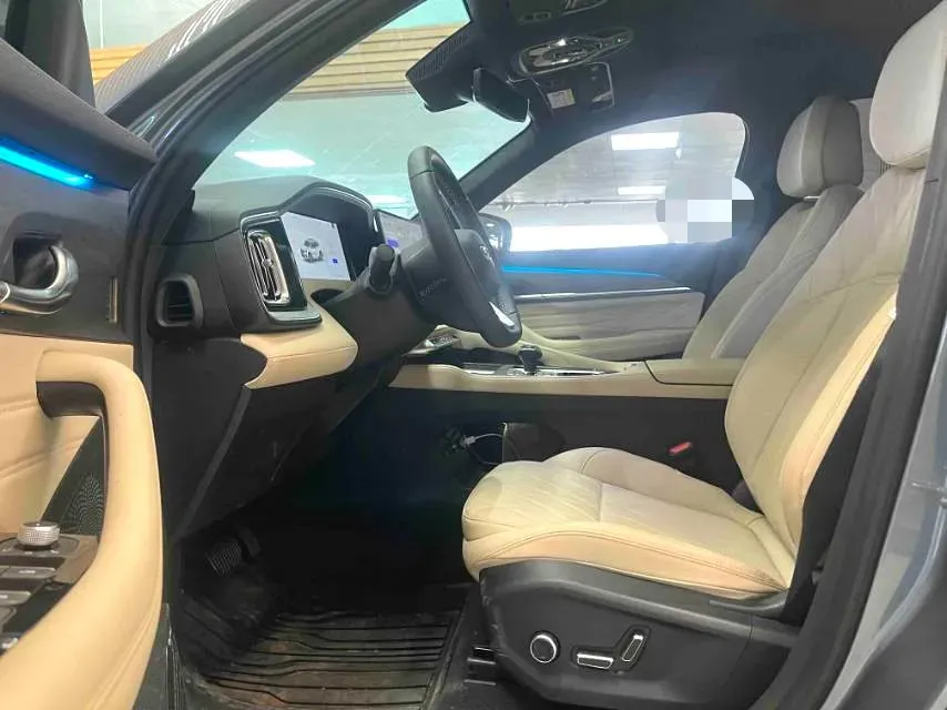2025 Geely Monjaro 2.0T 238HP L4 8AT,autocango,china used car exporter,china ev exporter,chinese used car exporter,chinese used ev exporter