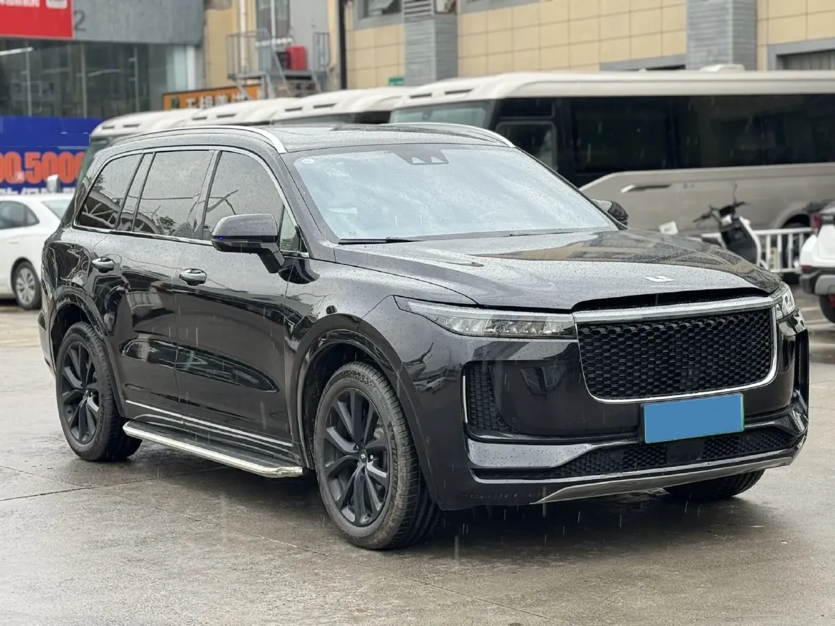 2020 Li ONE Range Extended 131HP REEV 40.5KWH,autocango,china used car exporter,china ev exporter,chinese used car exporter,chinese used ev exporter