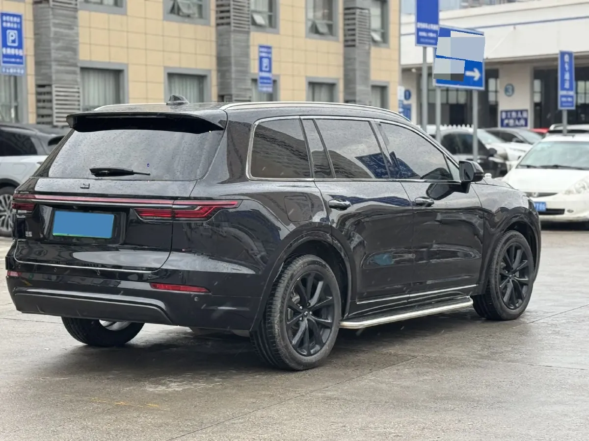 2020 Li ONE Range Extended 131HP REEV 40.5KWH,autocango,china used car exporter,china ev exporter,chinese used car exporter,chinese used ev exporter
