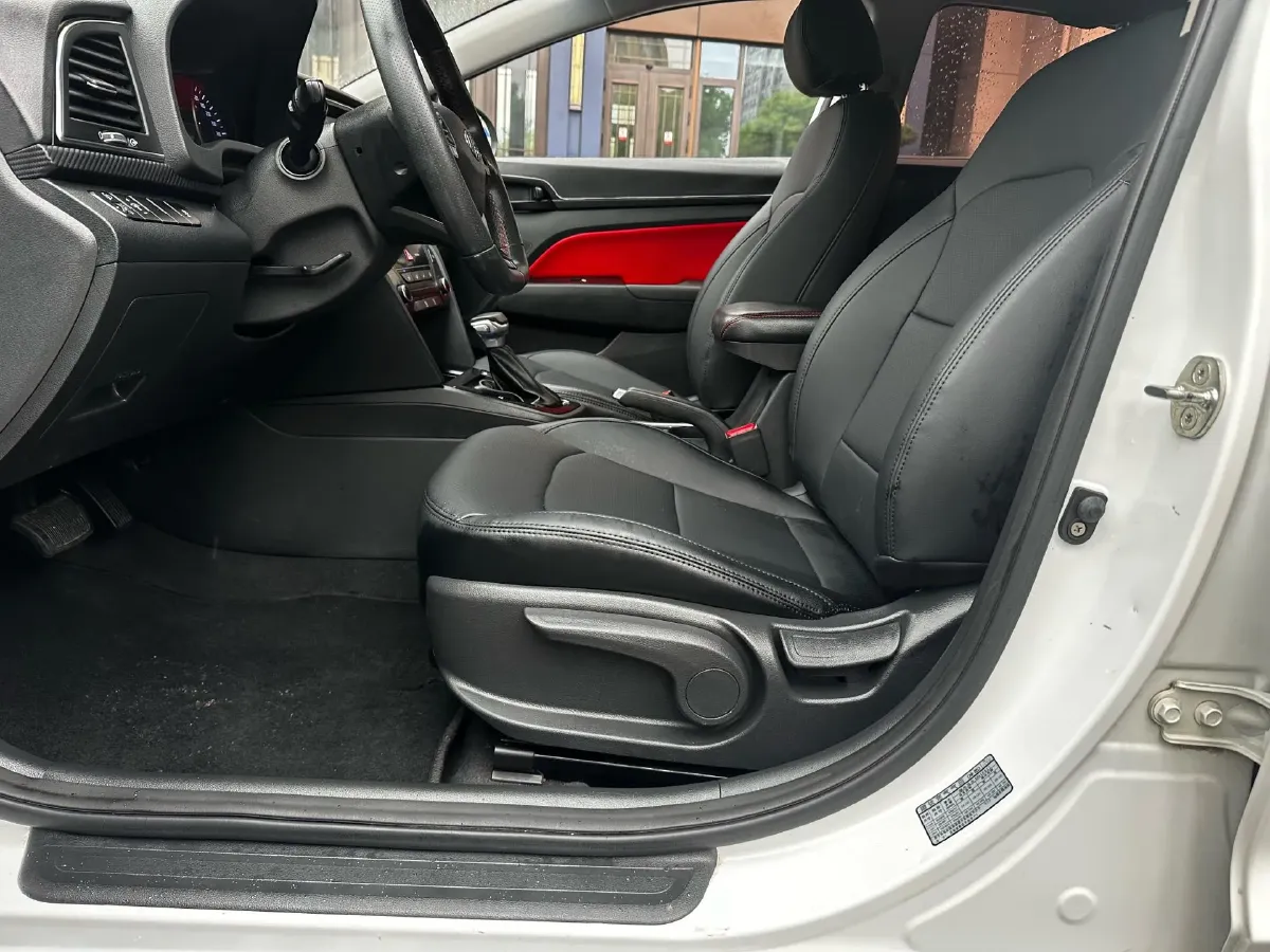 2018 Hyundai Elantra 1.4T 130HP L4 7DCT,autocango,china used car exporter,china ev exporter,chinese used car exporter,chinese used ev exporter