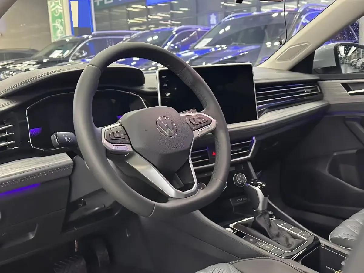 2024 Volkswagen Sagitar 1.5T 160HP L4 7DCT,autocango,china used car exporter,china ev exporter,chinese used car exporter,chinese used ev exporter