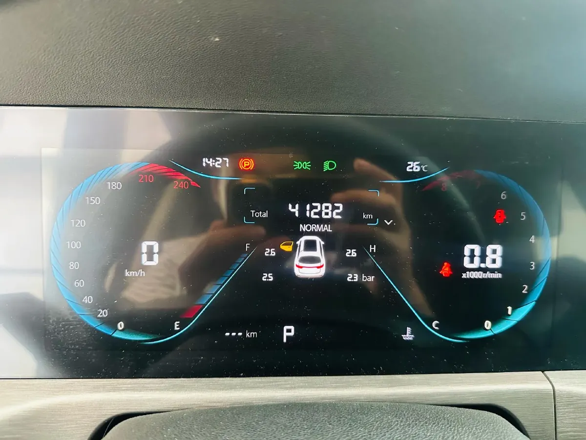 2021 ChangAn CS35 Plus 1.4T 160HP L4 7DCT,autocango,china used car exporter,china ev exporter,chinese used car exporter,chinese used ev exporter