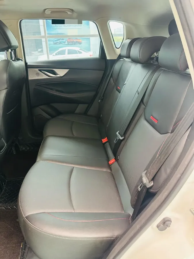 2021 ChangAn CS35 Plus 1.4T 160HP L4 7DCT,autocango,china used car exporter,china ev exporter,chinese used car exporter,chinese used ev exporter