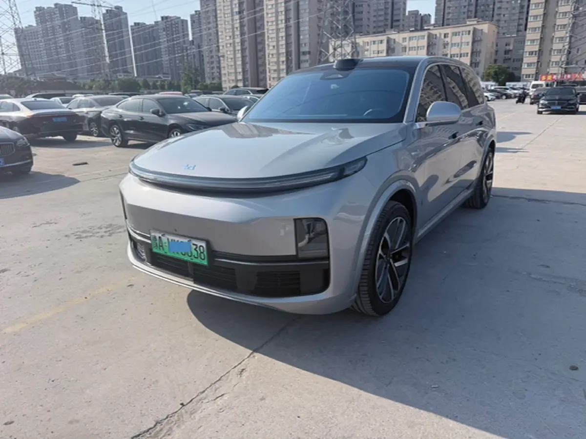 2022 Li L9 Range Extended 154HP REEV 42.6KWH,autocango,china used car exporter,china ev exporter,chinese used car exporter,chinese used ev exporter
