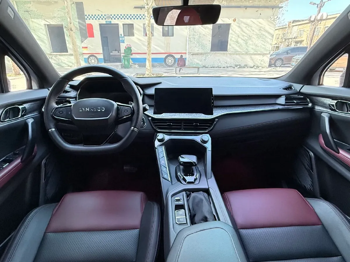 2020 LYNK&CO 06 1.5T 177HP L3 7DCT,autocango,china used car exporter,china ev exporter,chinese used car exporter,chinese used ev exporter