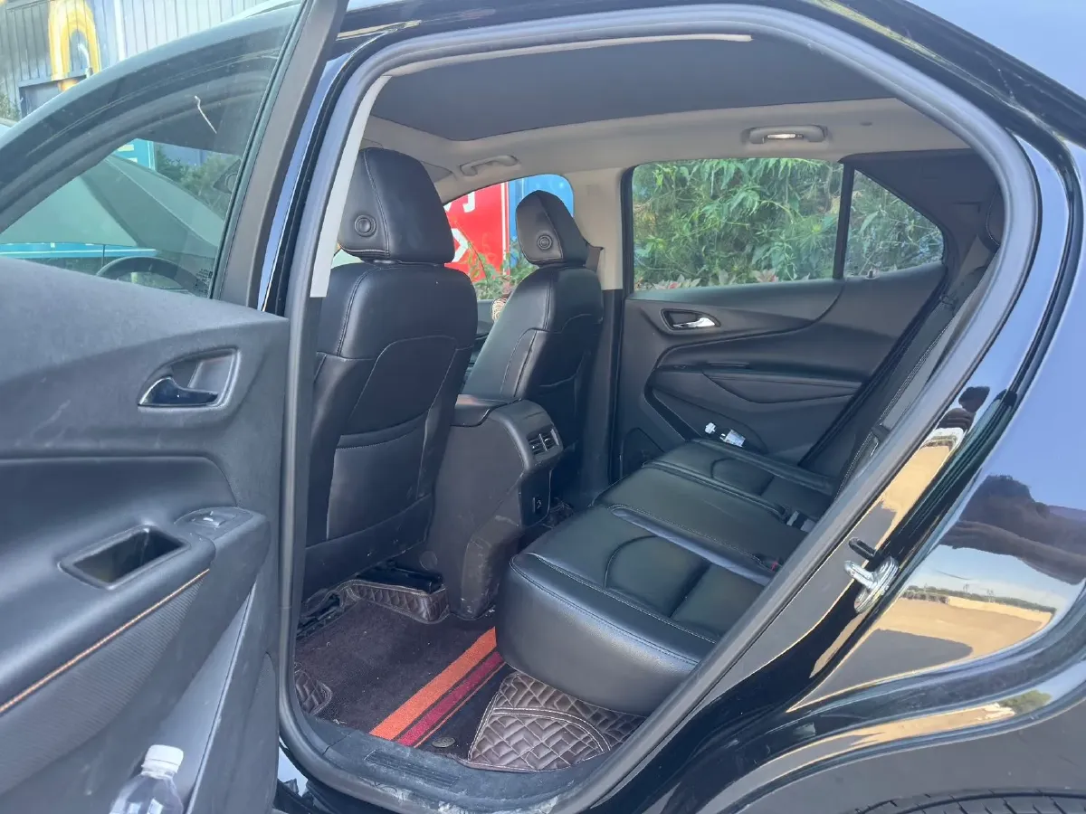 2018 Chevrolet Equinox 1.5T 180HP L4 6AT,autocango,china used car exporter,china ev exporter,chinese used car exporter,chinese used ev exporter