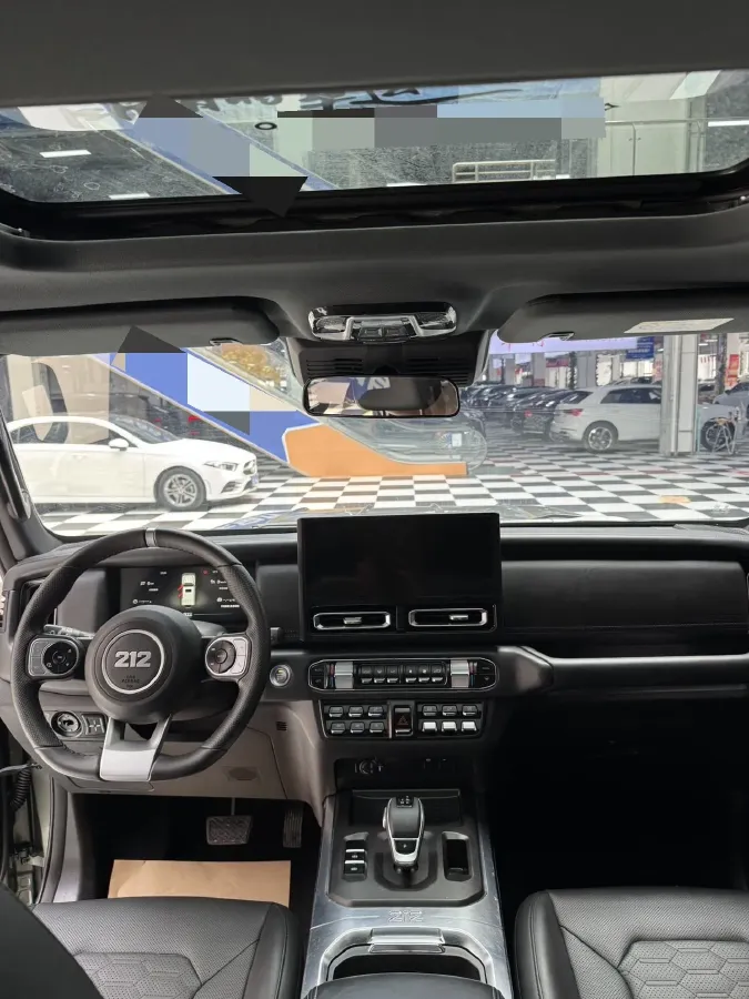 2024 212 212 T01 2.0T 252HP L4 8AT,autocango,china used car exporter,china ev exporter,chinese used car exporter,chinese used ev exporter