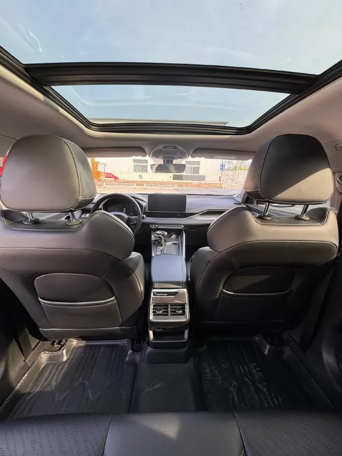 2021 Geely Preface 2.0T 190HP L4 7DCT,autocango,china used car exporter,china ev exporter,chinese used car exporter,chinese used ev exporter