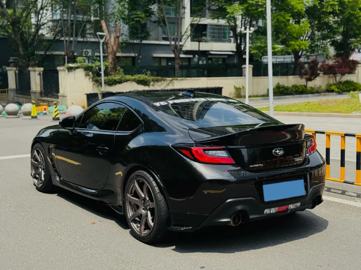 2022 Subaru BRZ 2.4L 234HP H4 6MT,autocango,china used car exporter,china ev exporter,chinese used car exporter,chinese used ev exporter