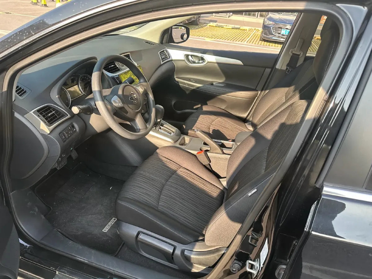 2024 Nissan Sylphy 1.6L 122HP L4 CVT,autocango,china used car exporter,china ev exporter,chinese used car exporter,chinese used ev exporter