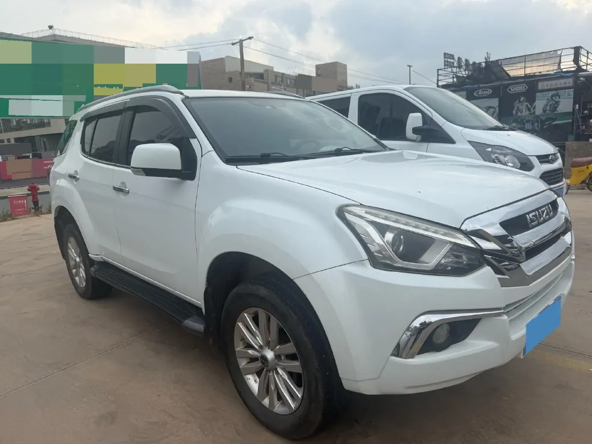 2020 Isuzu Mu-X 1.9T 166HP L4 6AT,autocango,china used car exporter,china ev exporter,chinese used car exporter,chinese used ev exporter