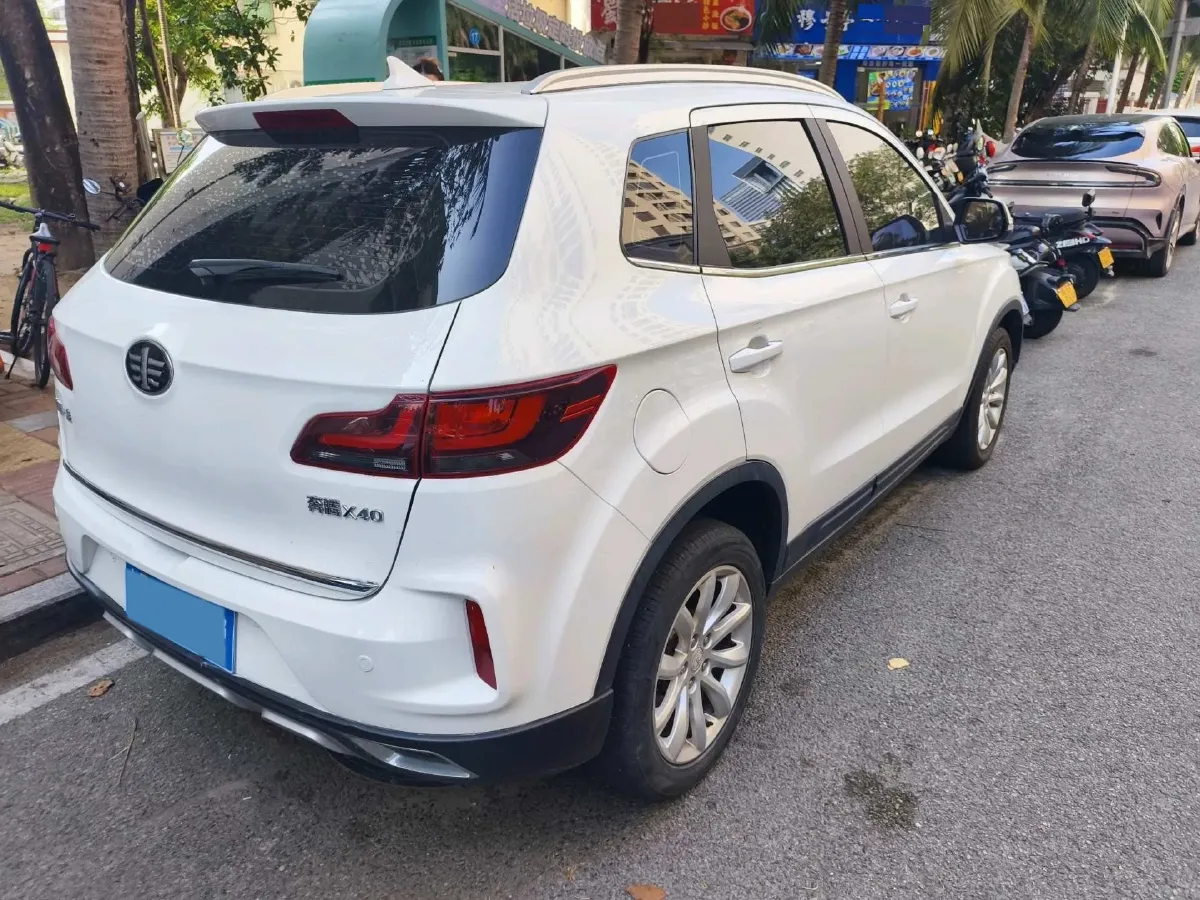 2019 Bestune X40 1.6L 114HP L4 6AT,autocango,china used car exporter,china ev exporter,chinese used car exporter,chinese used ev exporter