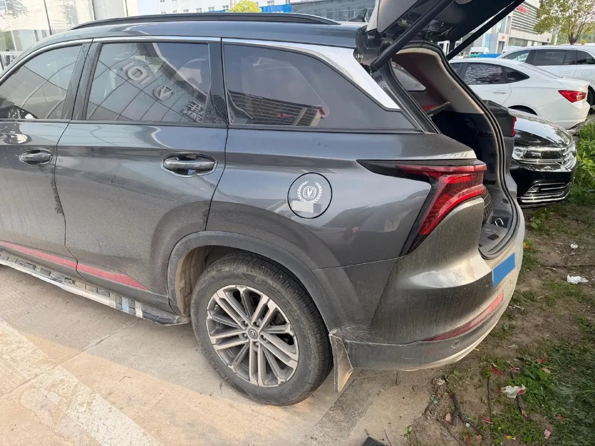 2021 ChangAn CS75 Plus 1.5T 178HP L4 6AT,autocango,china used car exporter,china ev exporter,chinese used car exporter,chinese used ev exporter