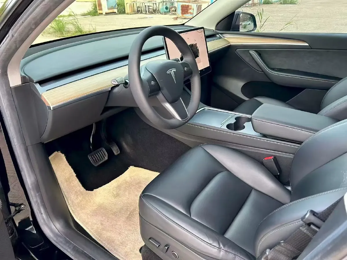 2022 Tesla Model Y BEV 60KWH,autocango,china used car exporter,china ev exporter,chinese used car exporter,chinese used ev exporter