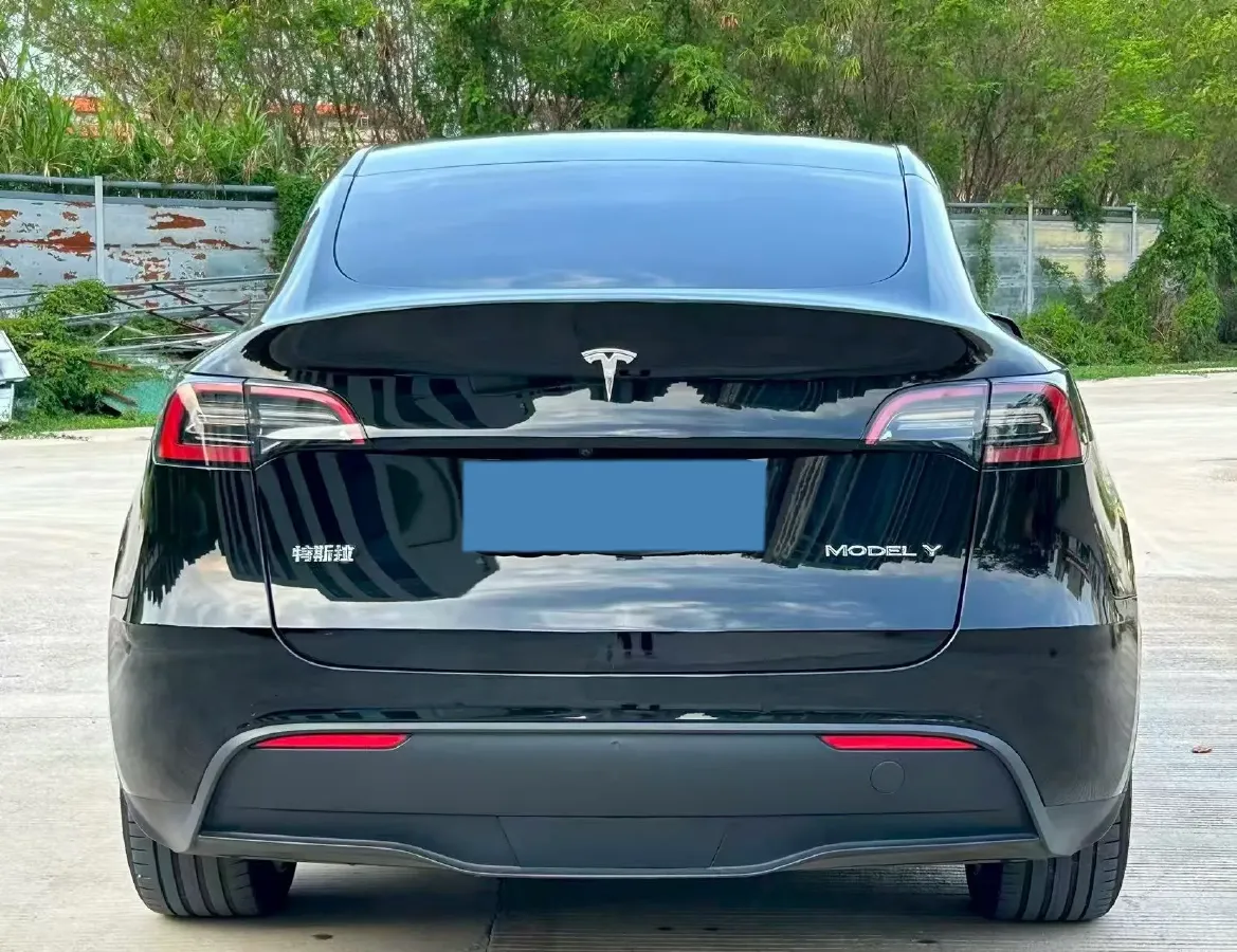 2022 Tesla Model Y BEV 60KWH,autocango,china used car exporter,china ev exporter,chinese used car exporter,chinese used ev exporter
