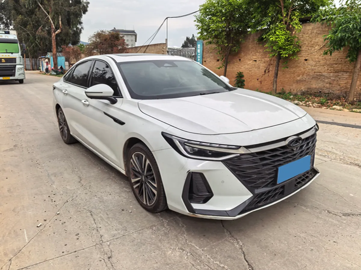 2024 Chery Arrizo 8 2.0T 254HP L4 7DCT,autocango,china used car exporter,china ev exporter,chinese used car exporter,chinese used ev exporter