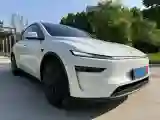 2025 Tesla Model Y BEV 62.5KWH