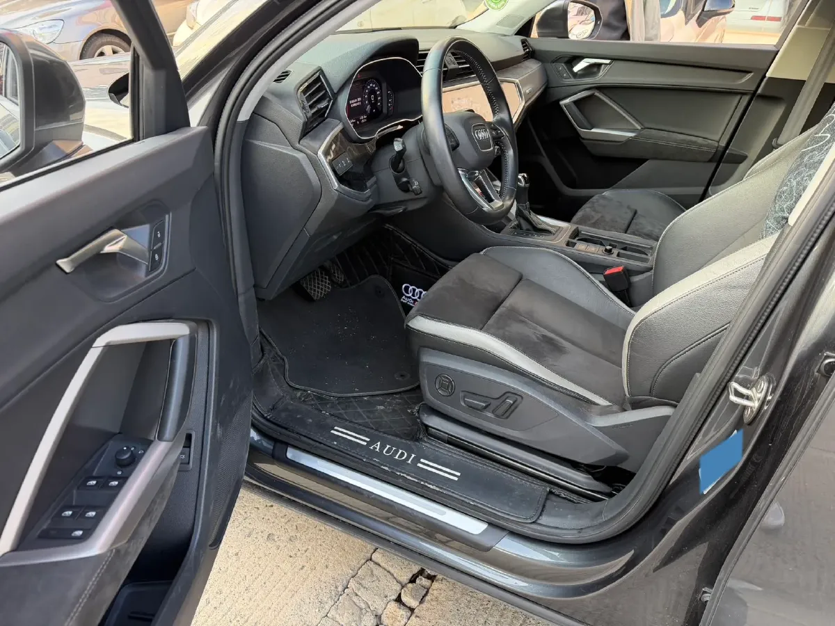 2021 Audi Q3 1.4T 150HP L4 7DCT,autocango,china used car exporter,china ev exporter,chinese used car exporter,chinese used ev exporter