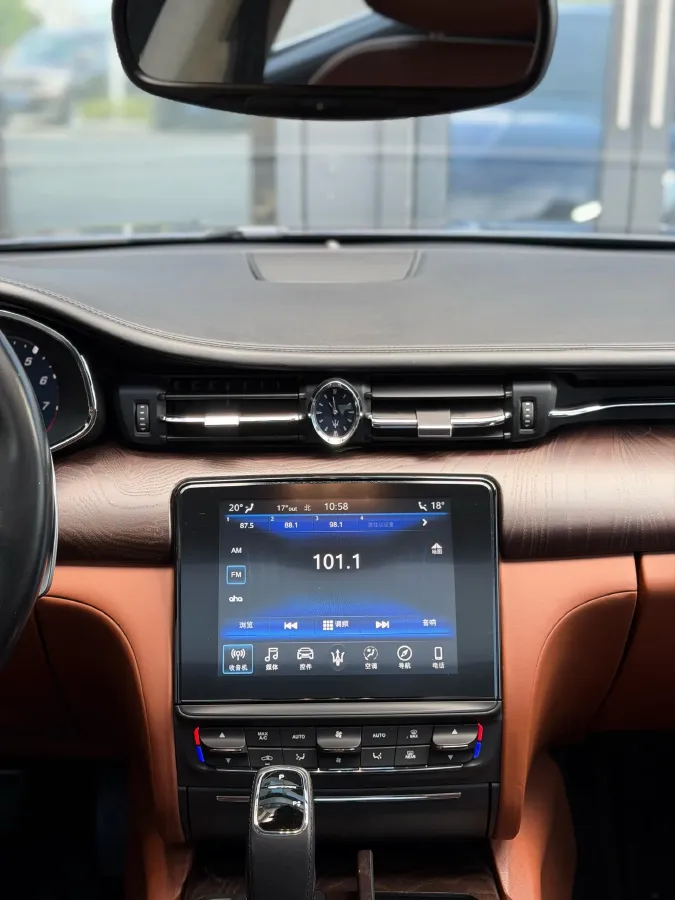 2019 Maserati Quattroporte 3.0T 350HP V6 8AT,autocango,china used car exporter,china ev exporter,chinese used car exporter,chinese used ev exporter