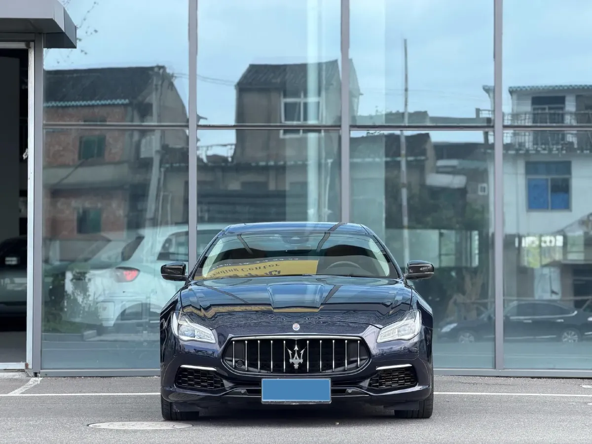 2019 Maserati Quattroporte 3.0T 350HP V6 8AT,autocango,china used car exporter,china ev exporter,chinese used car exporter,chinese used ev exporter