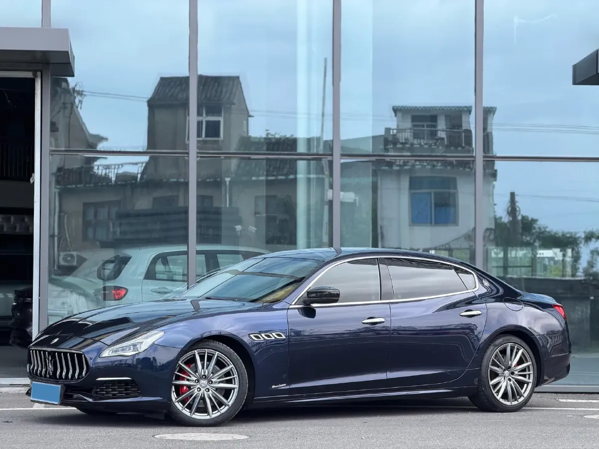 2019 Maserati Quattroporte 3.0T 350HP V6 8AT,autocango,china used car exporter,china ev exporter,chinese used car exporter,chinese used ev exporter