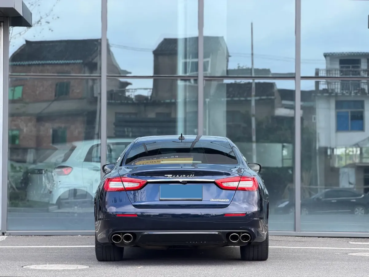 2019 Maserati Quattroporte 3.0T 350HP V6 8AT,autocango,china used car exporter,china ev exporter,chinese used car exporter,chinese used ev exporter