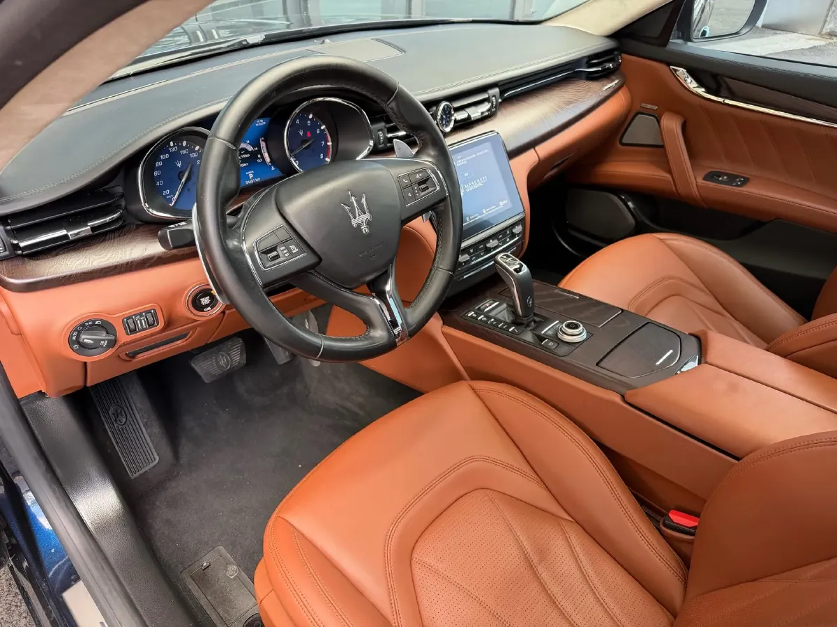 2019 Maserati Quattroporte 3.0T 350HP V6 8AT,autocango,china used car exporter,china ev exporter,chinese used car exporter,chinese used ev exporter