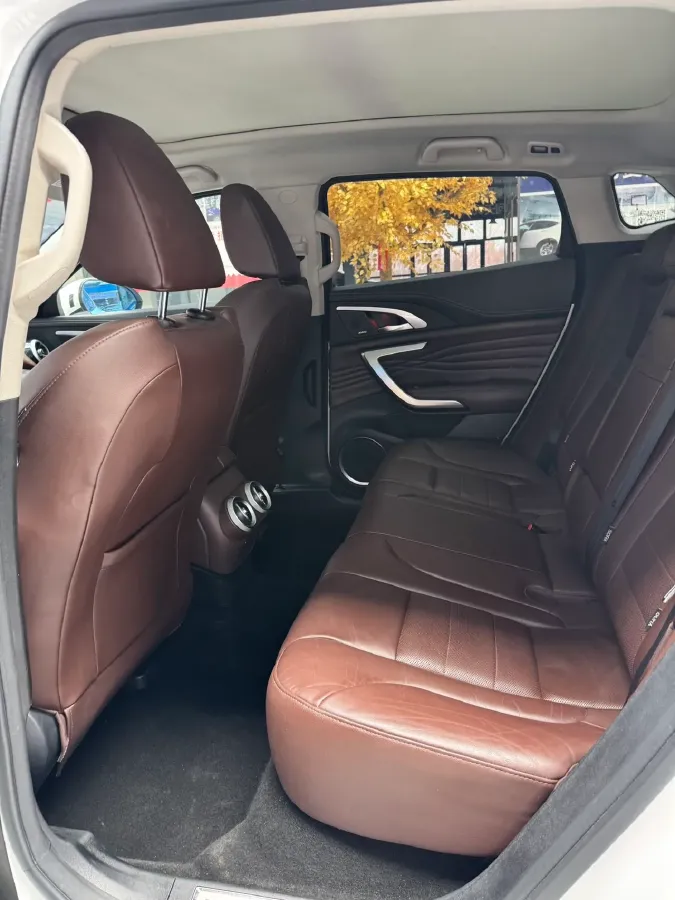 2019 WEY VV7 2.0T 227HP L4 7DCT,autocango,china used car exporter,china ev exporter,chinese used car exporter,chinese used ev exporter