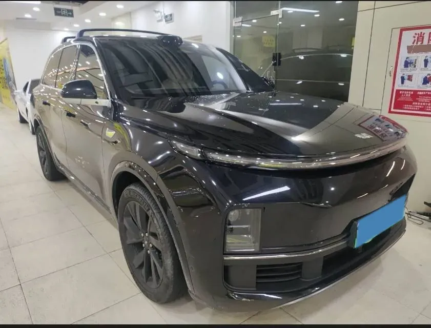 2023 Li L8 Range Extended 154HP REEV 40.9KWH,autocango,china used car exporter,china ev exporter,chinese used car exporter,chinese used ev exporter