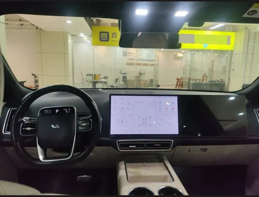2023 Li L8 Range Extended 154HP REEV 40.9KWH,autocango,china used car exporter,china ev exporter,chinese used car exporter,chinese used ev exporter