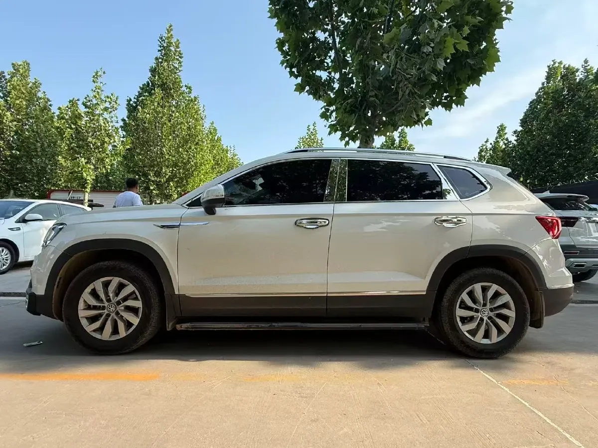2019 Jeep Compass 1.4T 165HP L4 7DCT,autocango,china used car exporter,china ev exporter,chinese used car exporter,chinese used ev exporter