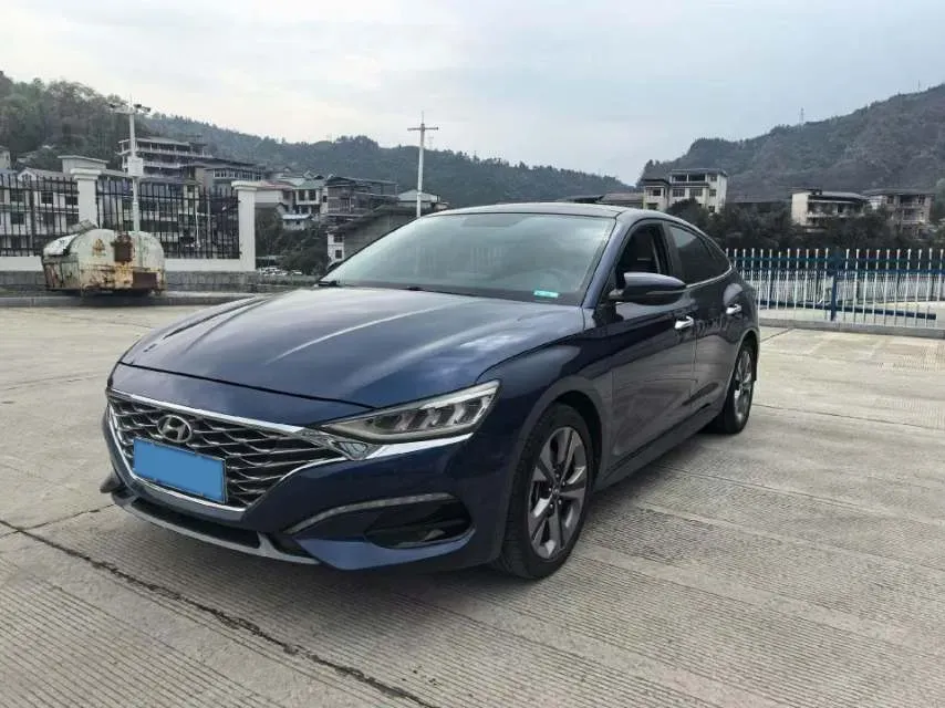2019 Hyundai La Festa 1.6T 190HP L4 7DCT,autocango,china used car exporter,china ev exporter,chinese used car exporter,chinese used ev exporter