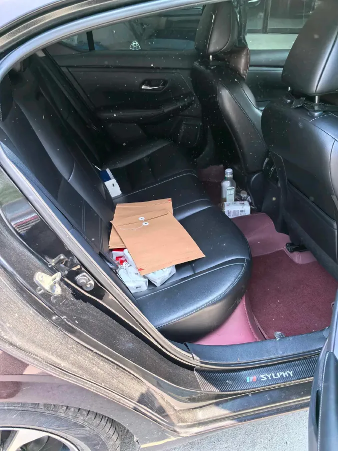 2021 Nissan Sylphy 1.6L 135HP L4 CVT,autocango,china used car exporter,china ev exporter,chinese used car exporter,chinese used ev exporter