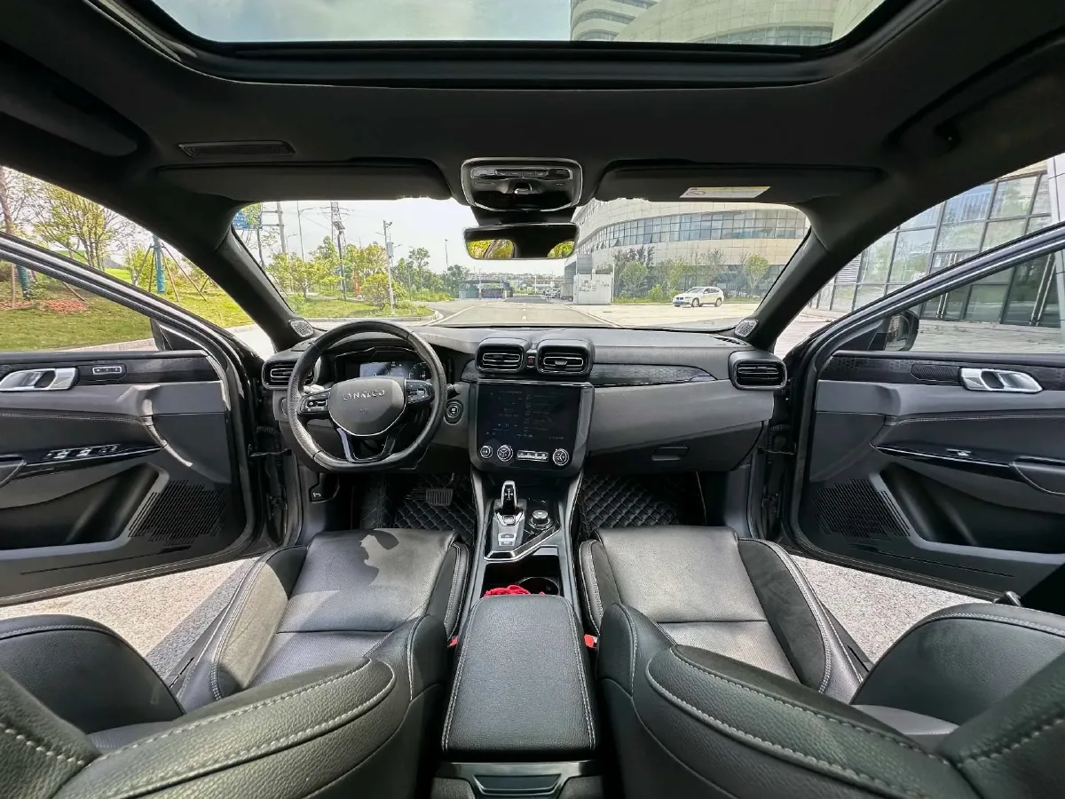 2021 LYNK&CO 03 1.5T 180HP L3 7DCT,autocango,china used car exporter,china ev exporter,chinese used car exporter,chinese used ev exporter