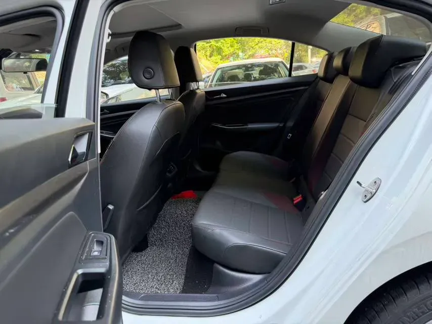 2019 MAXUS T60 2.0T 218HP L4 6AT,autocango,china used car exporter,china ev exporter,chinese used car exporter,chinese used ev exporter