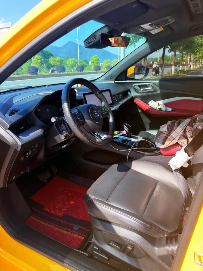 2022 MG 5 1.5T 173HP L4 7DCT,autocango,china used car exporter,china ev exporter,chinese used car exporter,chinese used ev exporter
