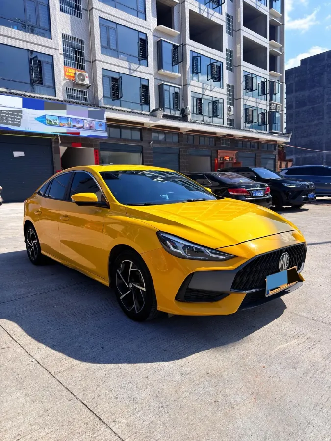 2022 MG 5 1.5T 173HP L4 7DCT,autocango,china used car exporter,china ev exporter,chinese used car exporter,chinese used ev exporter